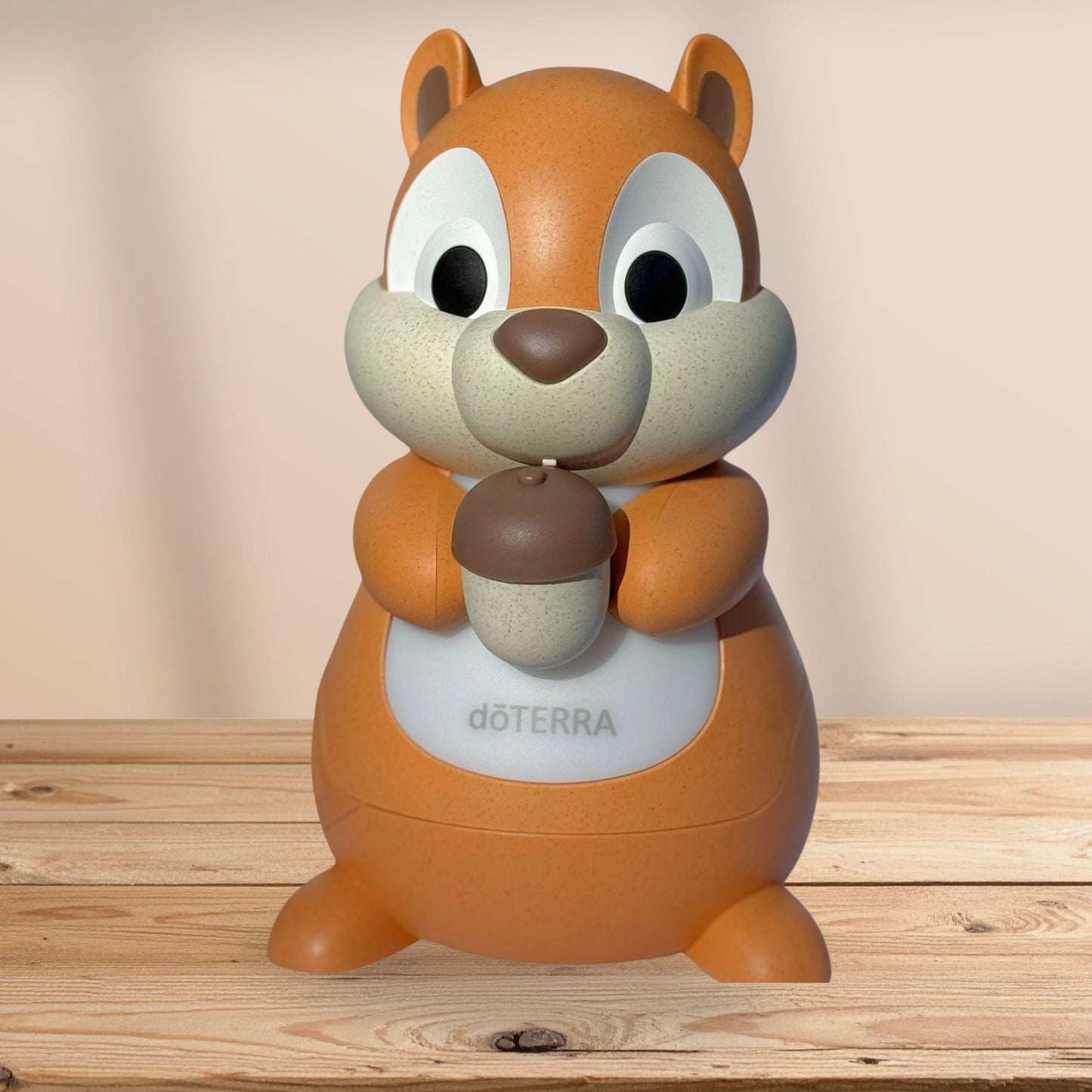 Chipmunk Diffuser – kindgerechter Aroma-Diffuser in Eichhörnchen-Form mit Duftfunktion für ätherische Öle, ideal fürs Kinderzimmer.